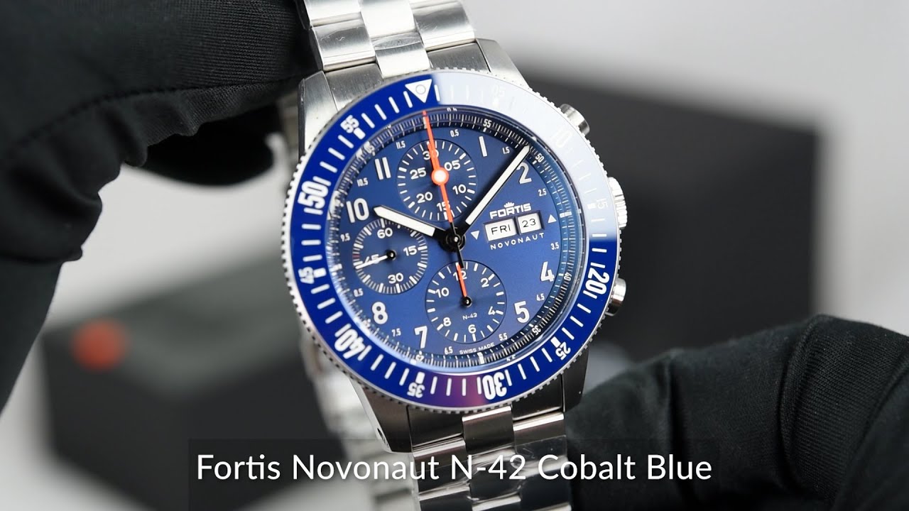 Fortis Novonaut N-42 Cobalt Blue - SeriousWatches.com