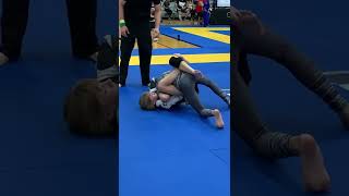 Boy vs Girl Jiu Jitsu Match
