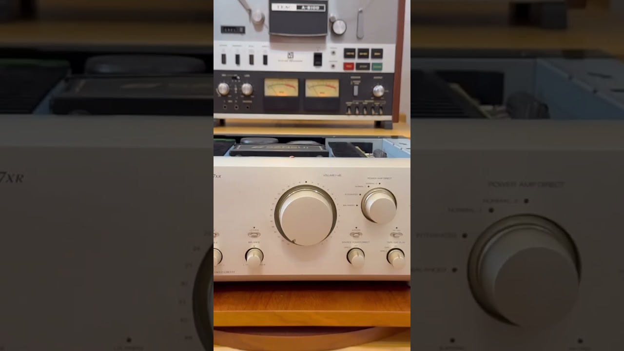 Inside look at the Sansui AU-α707XR amplifier: A model beloved by