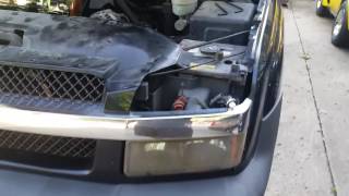 2003 Chevy Avalanche headlights