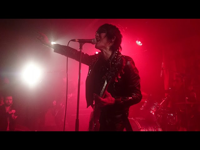 Guitar Wolf - Intro + Missile Me + Can-Nana Fever - Paris - 24/03
