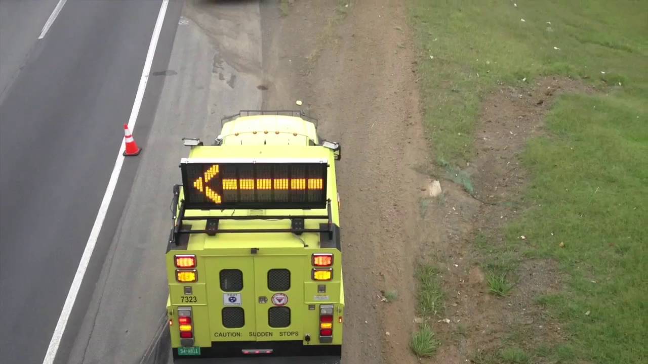 Truck overturned on Briley Parkway - YouTube