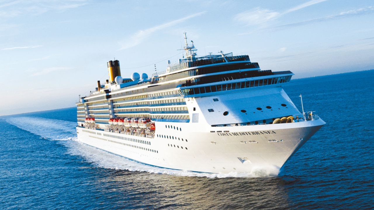 Обзор лайнера Costa Mediterranea компании Costa Cruises от FOUR GATES