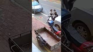 Quantos erros você identifica nesse vídeo? Acidente de moto! #shorts #youtube #odontologia #medicina