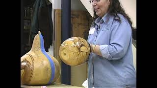 Whittlin' Time 04: Woodburning a gourd