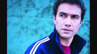 Video thumbnail of "David Fonseca - Vitinho"