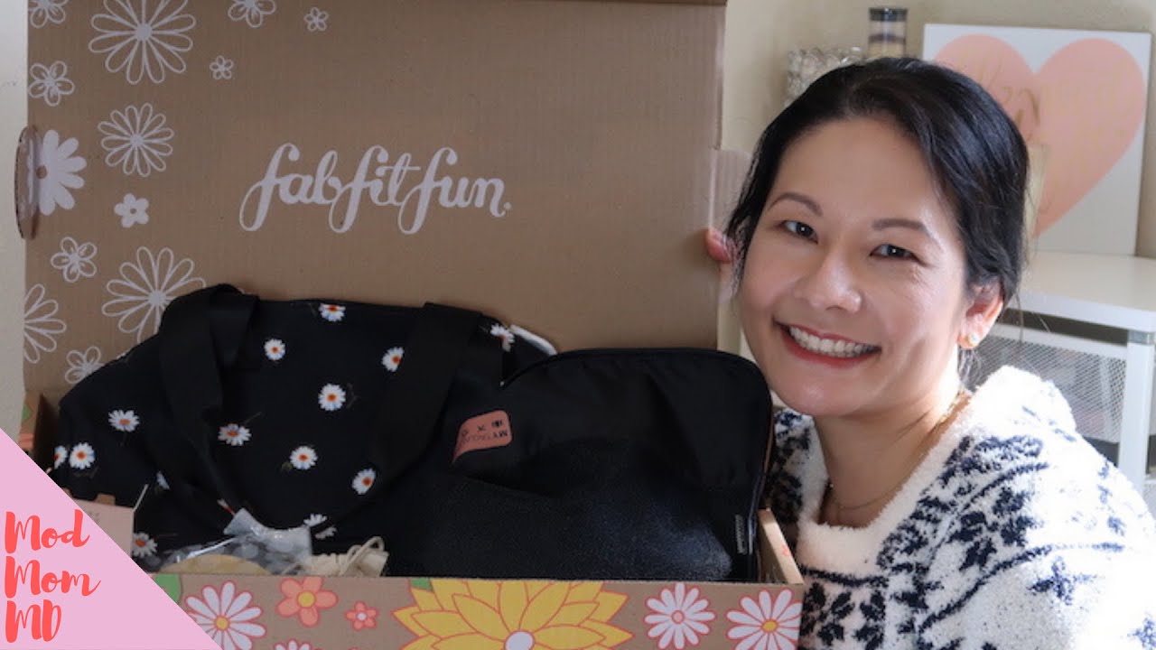 Free Fabfitfun Spring 2021 Unboxing Damaged Product Not Sponsored Lots Of Add Ons Modmom Md Mp3 With 20 31