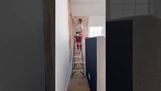 Bo from Bohlertmassey called us for this amazing wallpaper  transformation.