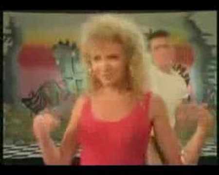 Kylie Minogue - Loco-Motion [Official Video]