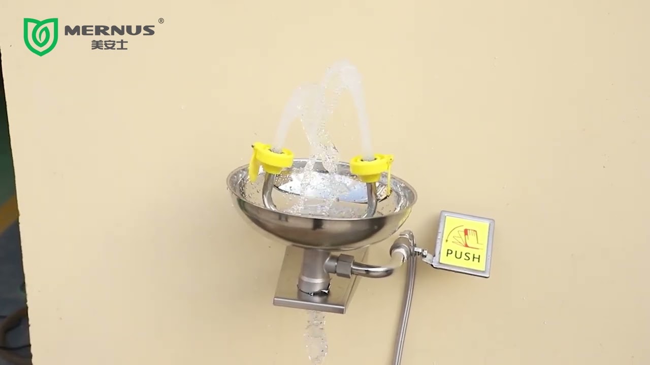 Emergency Flushing: Wall Mounted Eye Wash for Fast, Safe Relief 💧👀