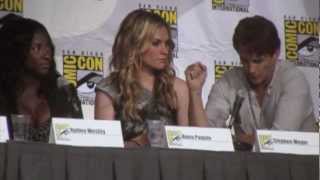Comic-Con 2010 True Blood Panel Anna Paquin Stephen Moyer and full cast answering questions part 2