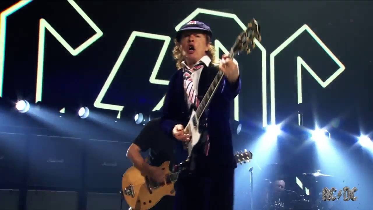 AC DC - BACK IN BLACK w/AXL ROSE ( AMAZING AXL VOCALS! ) PRO SHOT - YouTube
