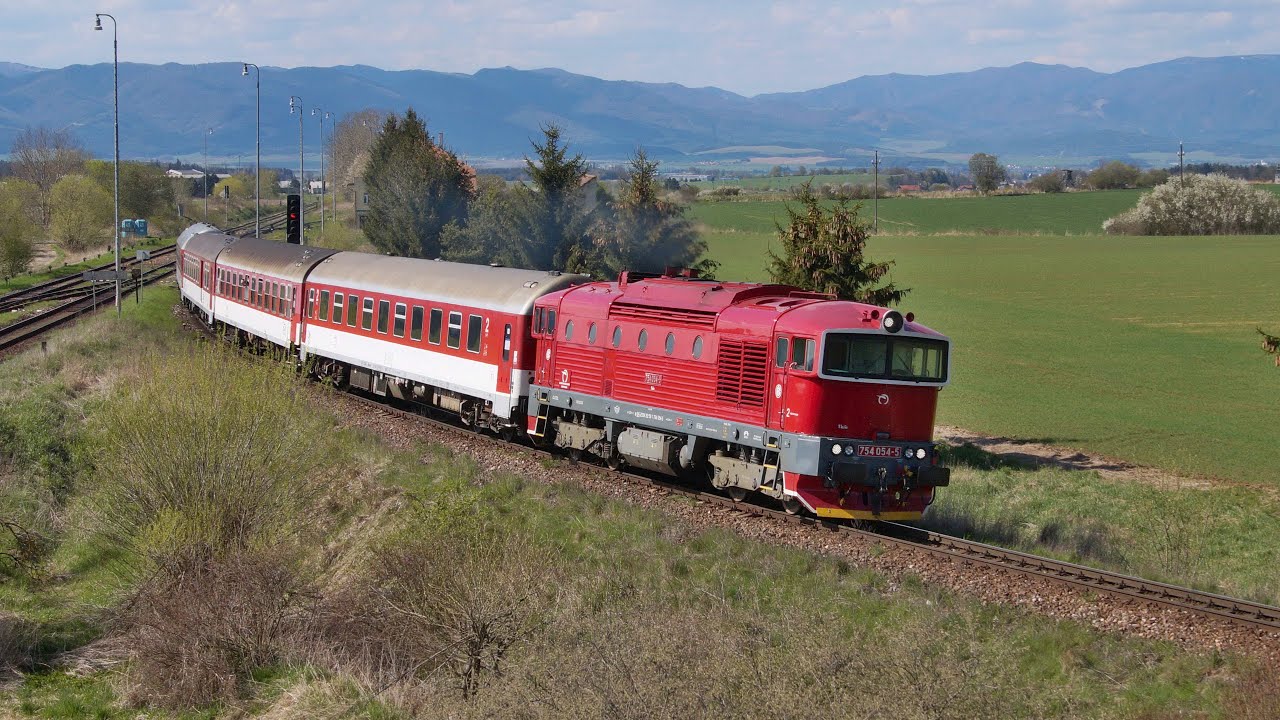 Vlaky Slovensko - ZSSK 754.054 Vašo R 953 Fatran