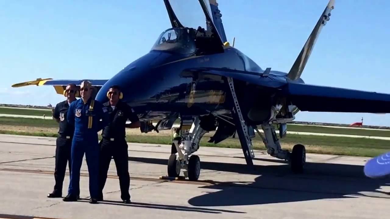 Blue Angels In Cleveland Air Show 2016 YouTube blue-angels-in-cleveland-air-show-2016-youtube