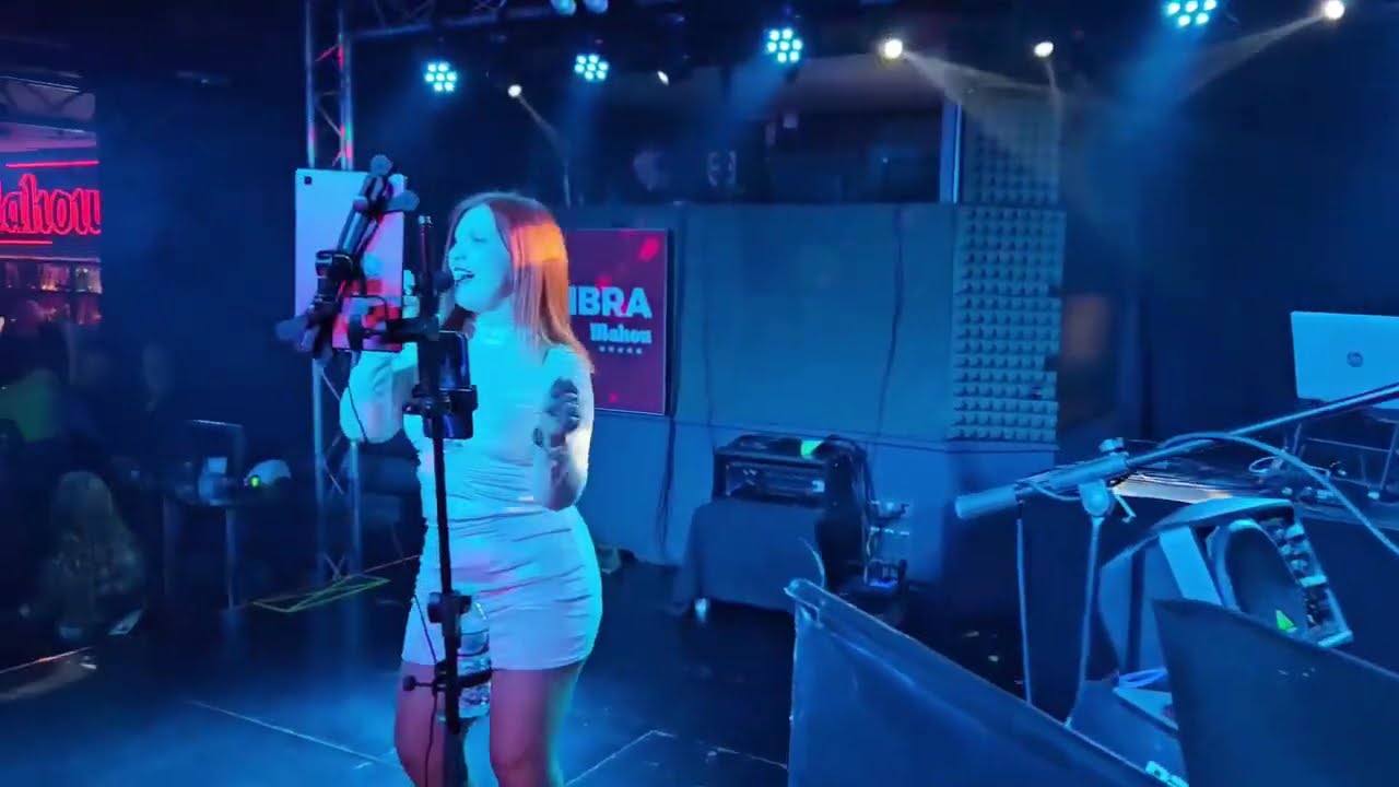 Dúo Premium en Sala Estilo Oviedo (2025)