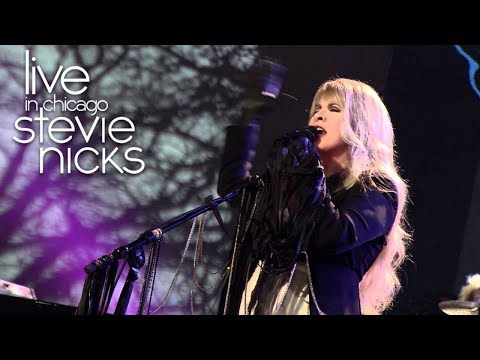 Stevie Nicks - Edge Of Seventeen (Live In Chicago)