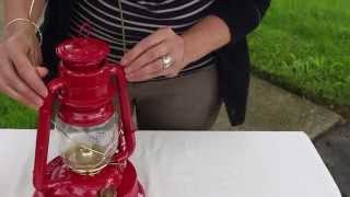 How to Use an Oil Lantern
