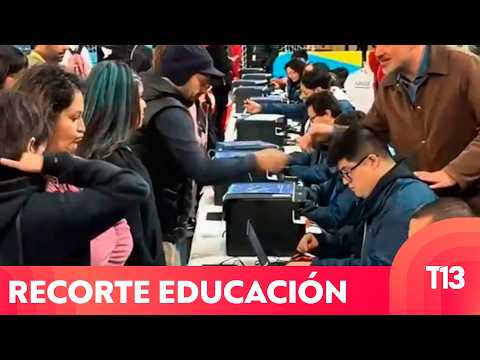 Government Ends Laptop Distribution Program