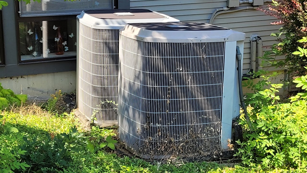 2000 & 2001 5Ton Carrier Tech2000SS (38TUA) Air Conditioners Running