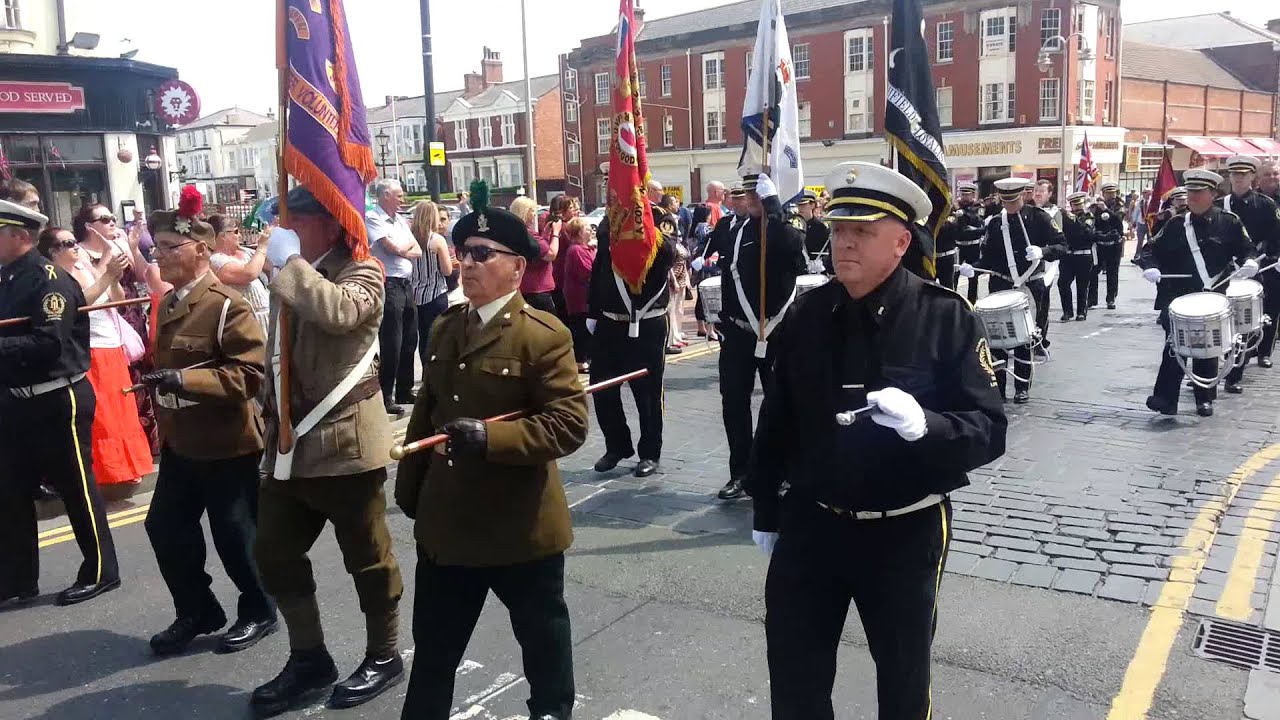 APPRENTICE BOYS PARADE SOUTHPORT JUNE 2013