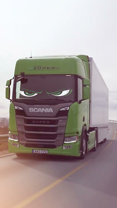 keren truk luar negeri pakai strobo mata juga