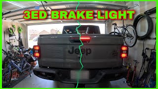 2021 JEEP GLADIATOR 3ED BRAKE LIGHT  REPLACMENT
