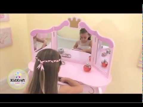 Video: Mala Toaletna Miza: Kompakten Model Za Majhno Spalnico In Mini Izdelek V Sobi