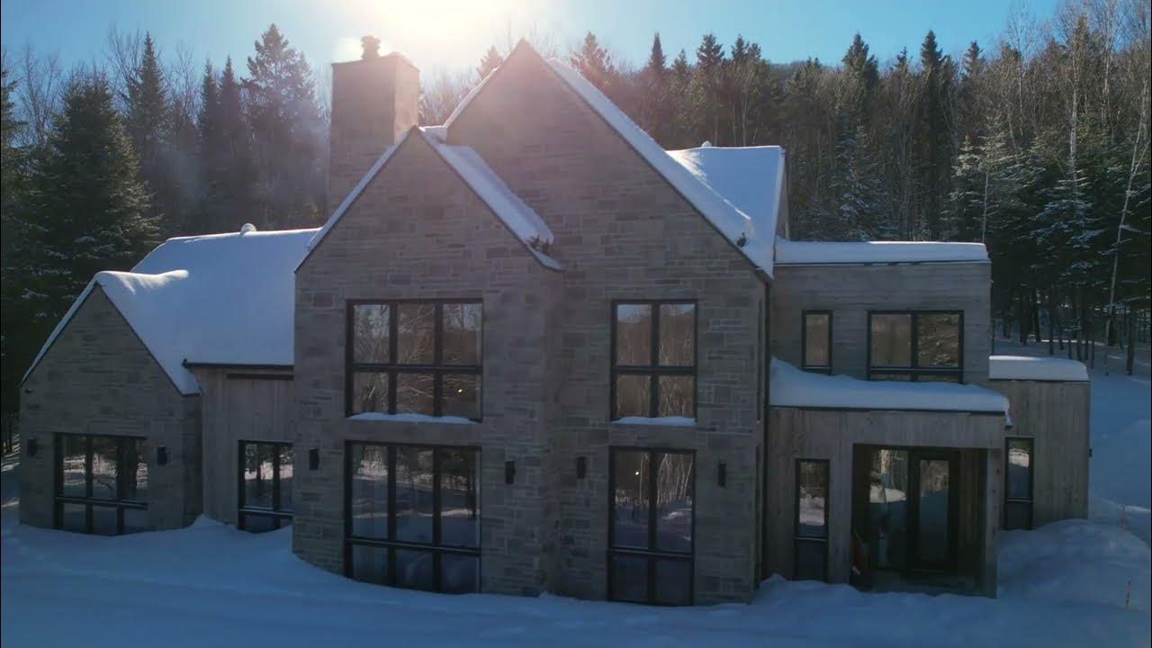 MAISON À VENDRE HOME FOR SALE 385 Allée de la Sapinière, Mont