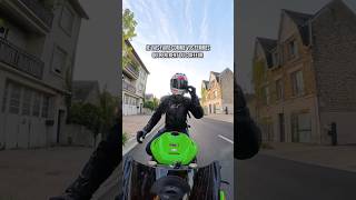 C’est quoi votre marque d’équipement préférée ? 👀 #moto #motarde #kawasaki #bikelife