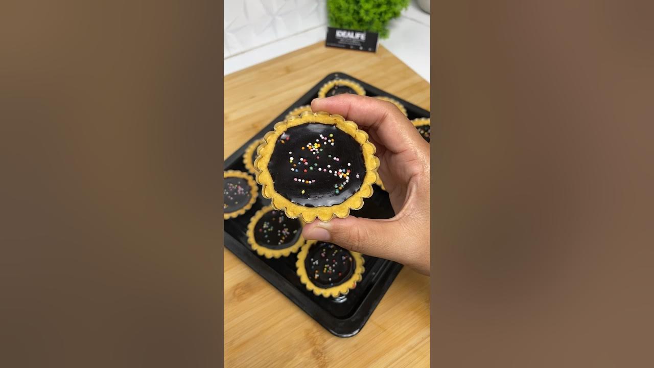 Bikin pie coklat yang lumer,, all cookware by @idealifeonline #reseppiecoklat #piecoklat Bikin pie coklat yang lumer,, all cookware by @idealifeonline #reseppiecoklat #piecoklat