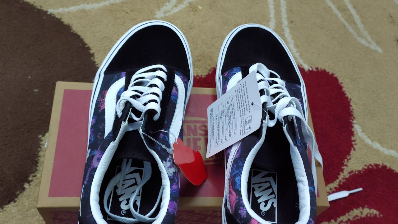 old skool warped floral