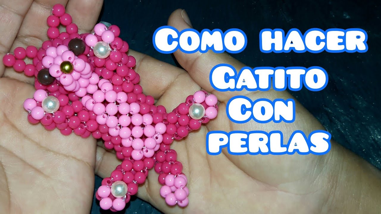 Gatito hecha con perlas o cuentas.