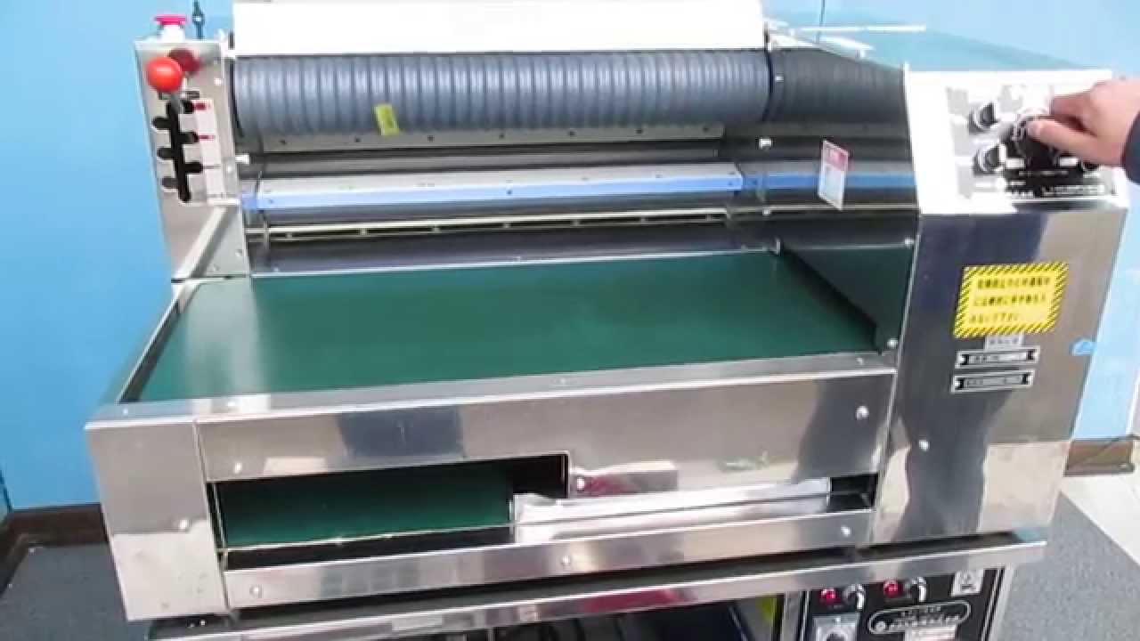 さぬき麺機 万能手打麺機 さぬきAタイプ6型P - YouTube