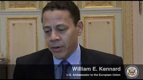 Freedom of expression on Internet and democracy