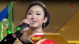 Panandang Gembur Feat Endang Laras ** NGUDI LARS Lo Iki