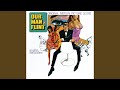 Miniature de la vidéo de la chanson Never Mind, You'd Love It