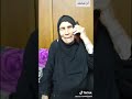 لا تحاول تلون نفسك لتلائم شخص آخر من يريدك فعلا يعشق الوانك الاصليه