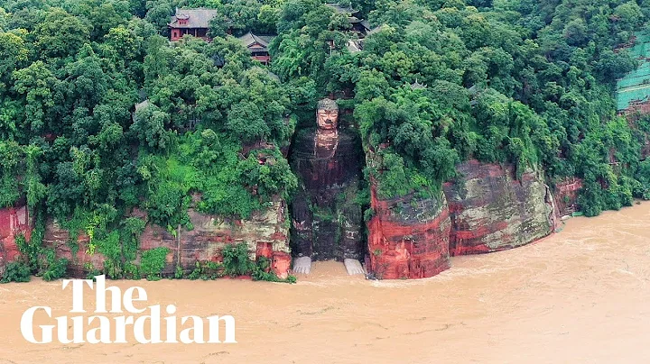 China floods: footage shows Giant Buddha statue before and after torrential rainfall - DayDayNews