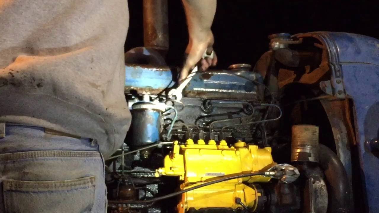 Bleeding fuel line YouTube