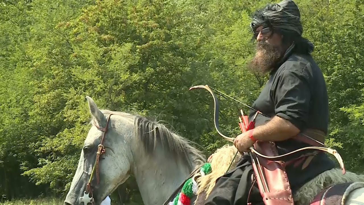 III. Hunocha lovas íjász verseny a Rezgő Fészek Lovastanyán