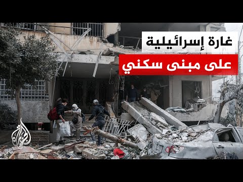 مراسلة الجزيرة ترصد حجم الدمار من منطقة عين المريسة في بيروت