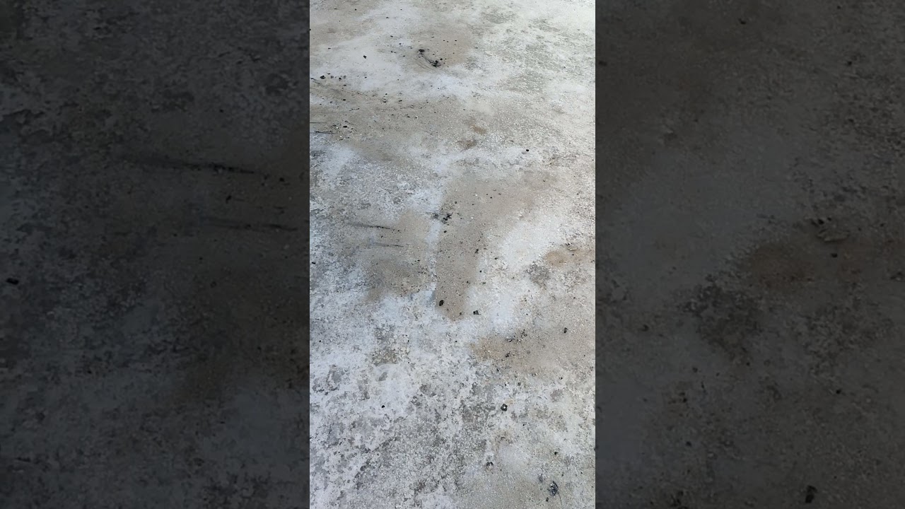 Дешёвое средство от гололёда