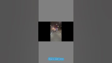 Người đi xe đạp bám đuôi container hết sức nguy hiểm #tintuc #thoisu #xuhuong #shorts #giaothong