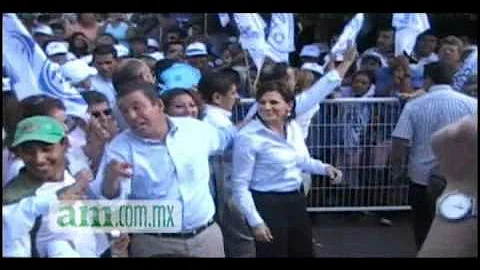 Marchan candidatos del PAN del Arco de la Calzada ...