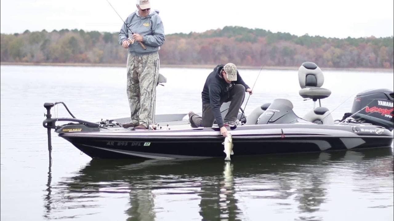 BASS AND CRAPPIE BEATDOWN!! Lake Maumelle Fishing!! YouTube