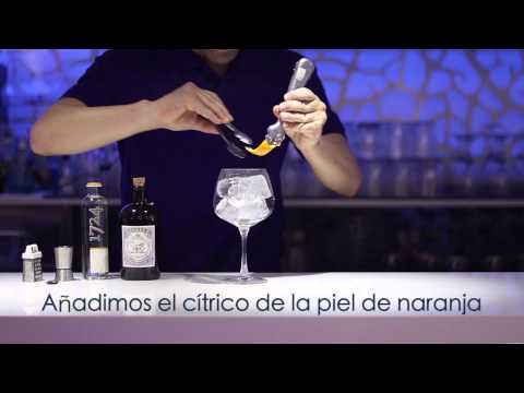 Gin tonic Monkey 47 by www.ginmarket.es