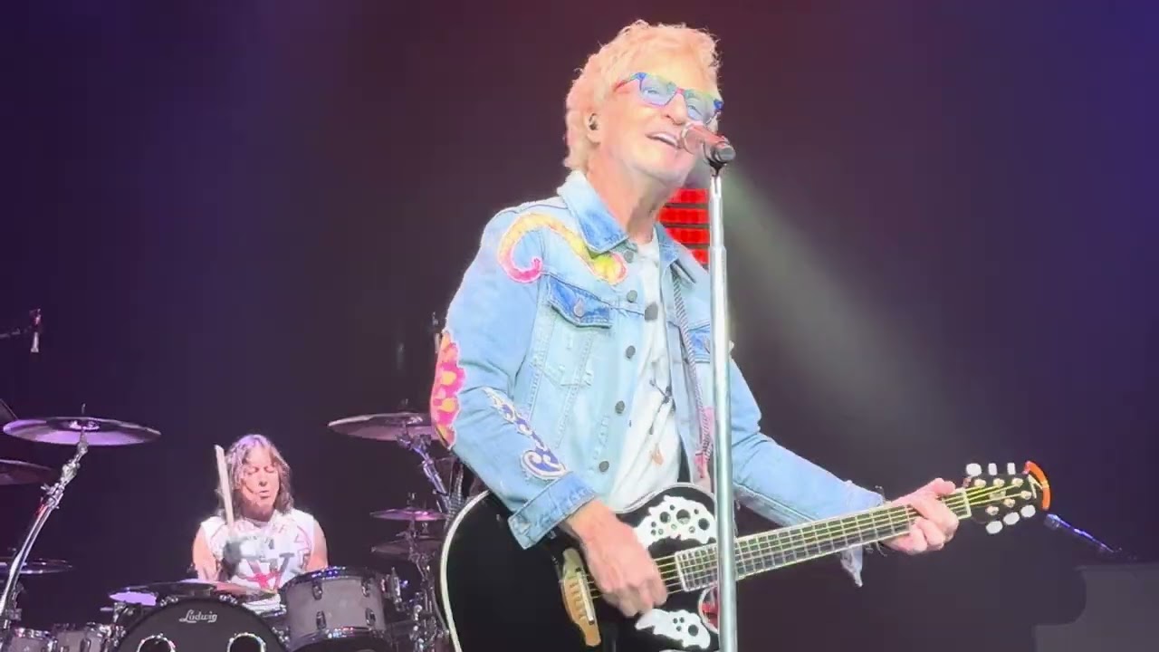 REO Speedwagon: Don't Let Him Go - Live (Farewell Tour 2024) - YouTube