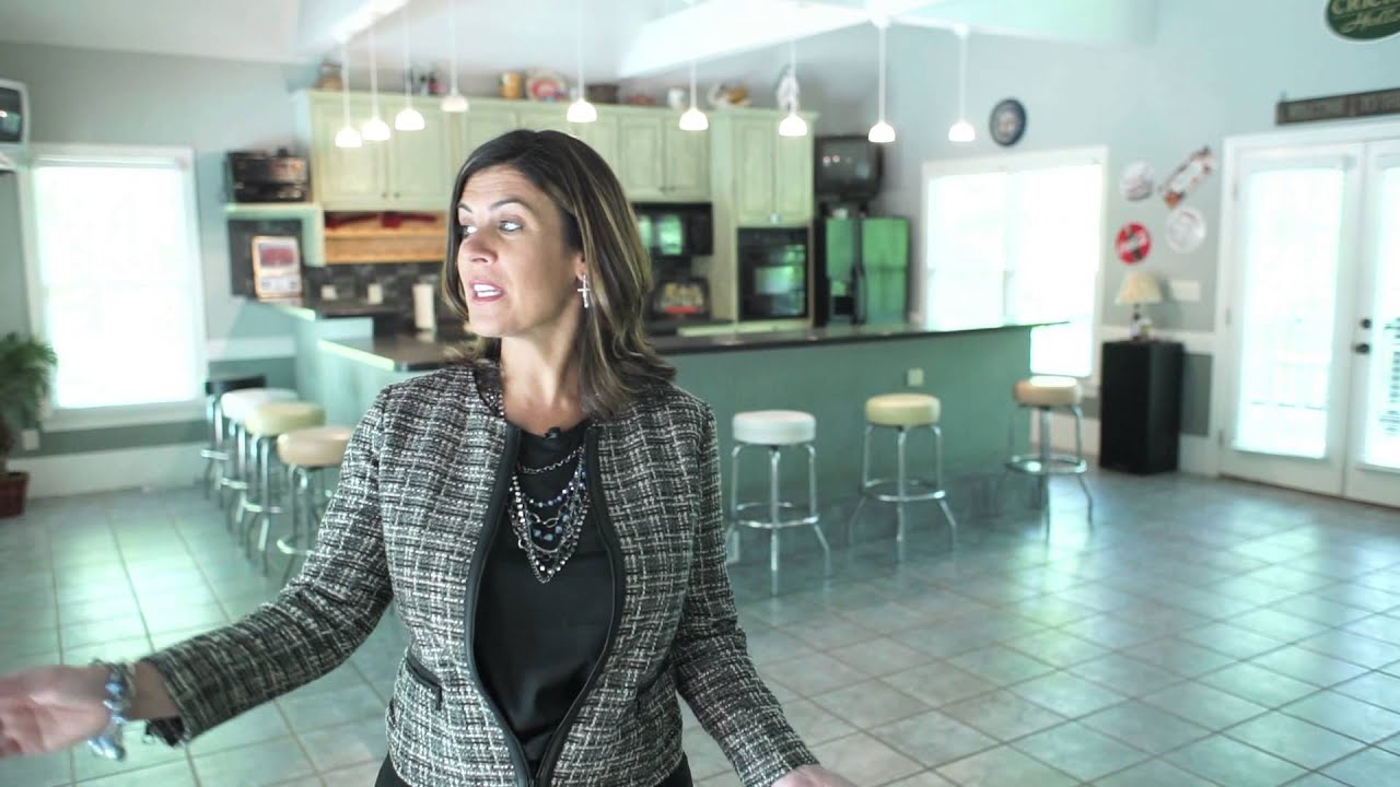 Real Estate Expert Advisors / 1042 Auburn Road, Dacula 30019