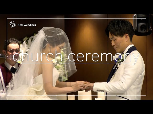【教会式】　～14mの天井高の広々とした挙式会場で指輪交換を～　アルカンシエルluxe mariage大阪【大阪府】