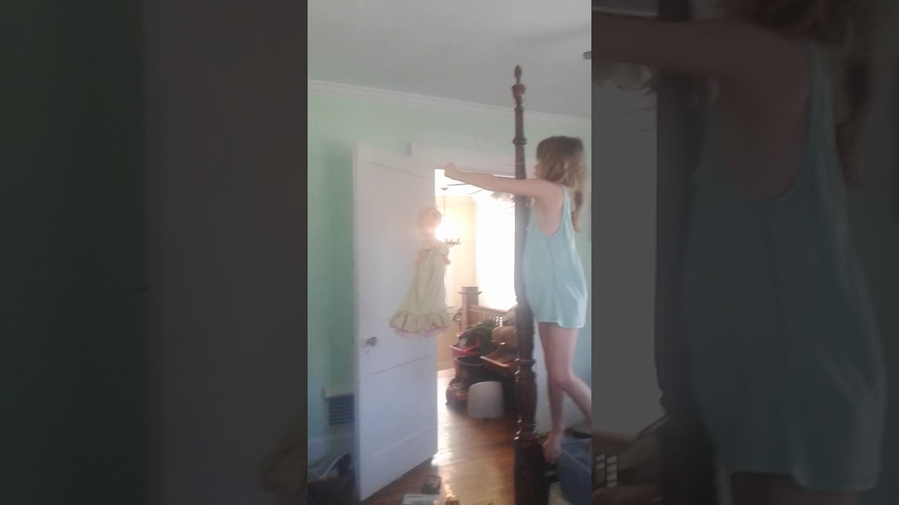 My sister's Barbie is moving